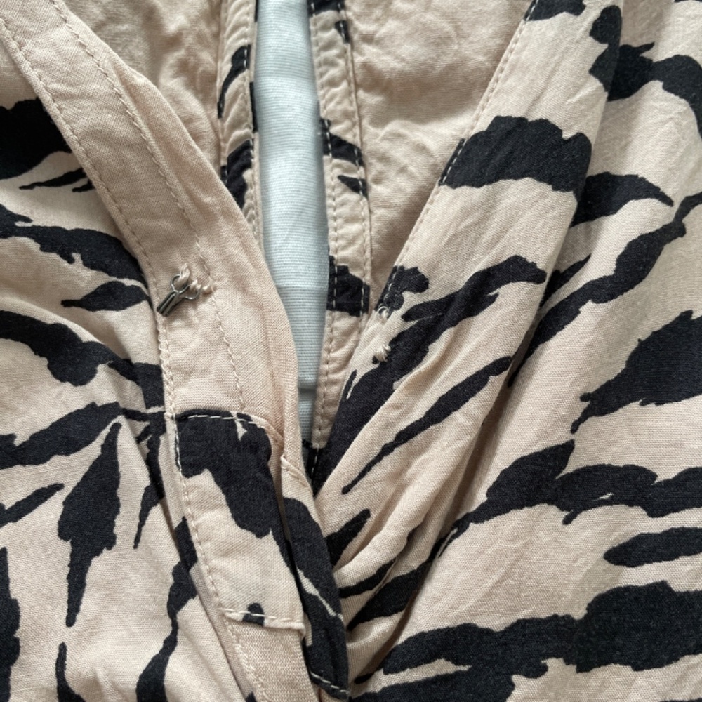 Romper - Picture 2 of 2